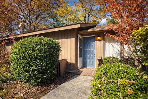 4 Fresca Ln, Hot Springs Village, AR, 71909-7510 | Card Image