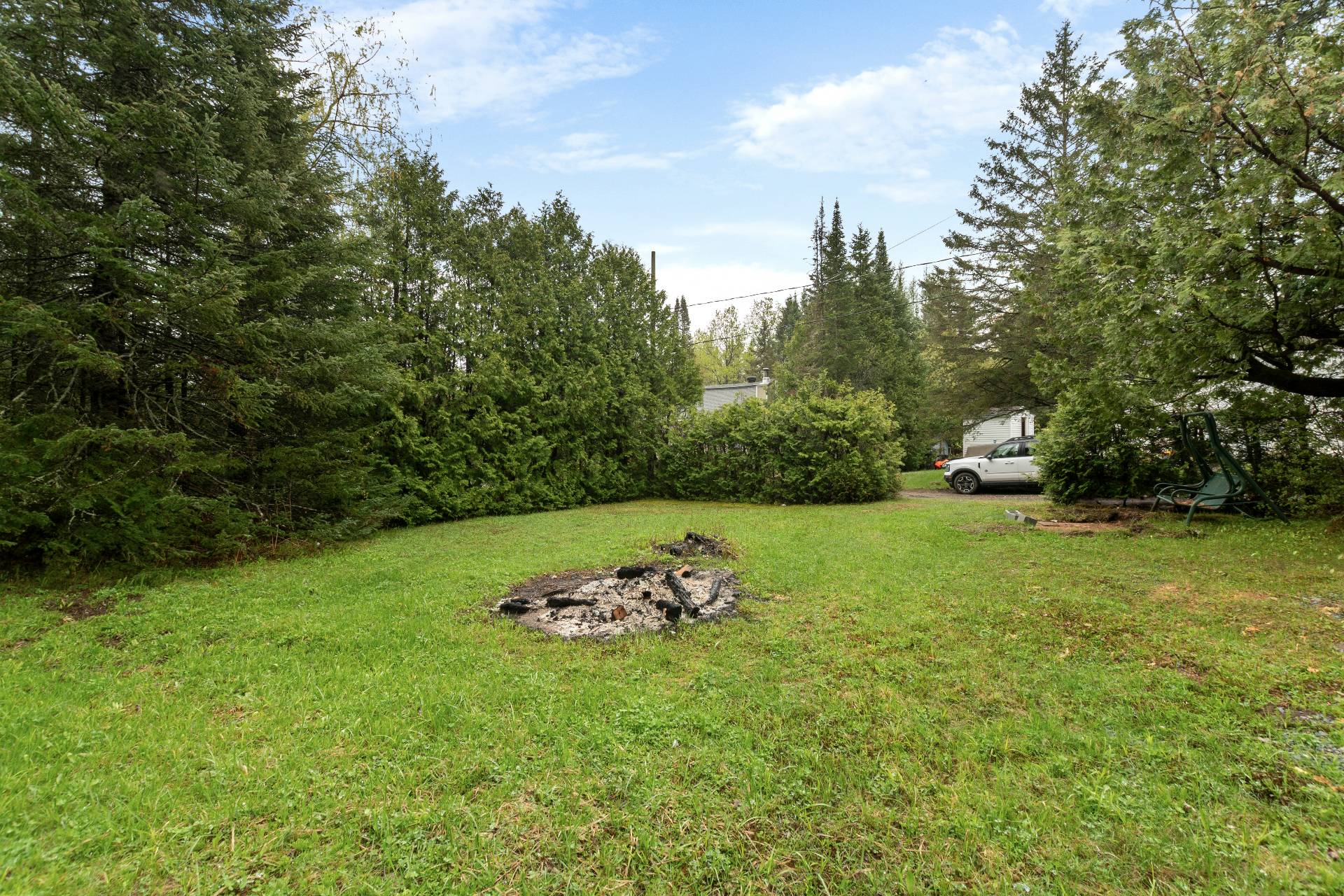 Residential in Saint-Adolphe-d'Howard 4