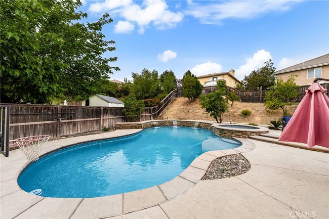 Enjoy your own Backyard Pool/Spa! | Image 33