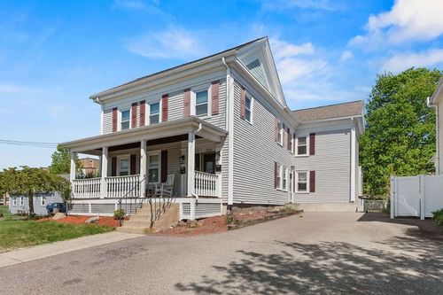 200 Union St, Franklin, MA, 02038-2130 | Card Image
