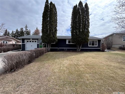 903 Balfour St, Whitewood, SK, S0G5C0 | Card Image