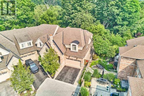 28 Illingworth Lane, Ajax, ON, L1T0L1 | Card Image