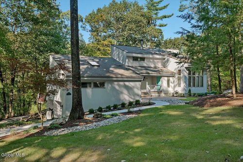 79 Cole Ln, Troy, NY, 12180-7216 | Card Image