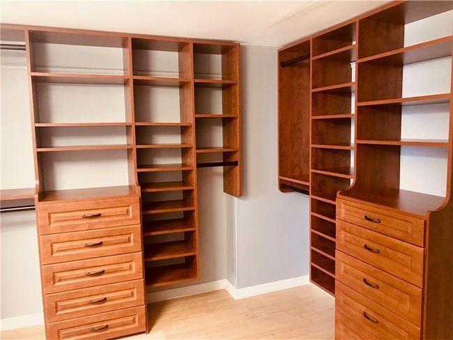 Master Closet Area | Image 32