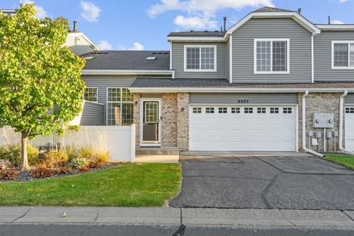 8805 Hastings Cir Ne, Blaine, MN, 55449-4507 | Card Image