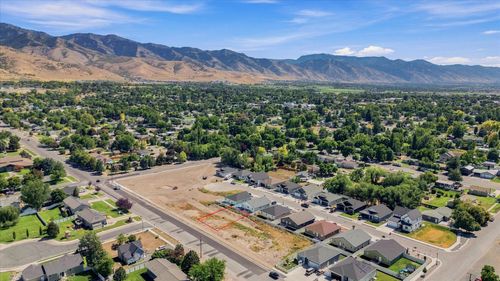 9-254 W 400 N, Smithfield, UT, 84335-1825 | Card Image