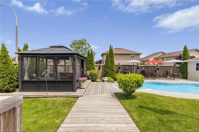 14 Mapleview Dr, House other with 2 bedrooms, 3 bathrooms and 6 parking in Hagersville ON | Image 40