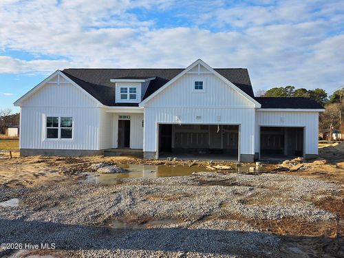 2812 Tucker Hill Dr, Grimesland, NC, 27837-7705 | Card Image