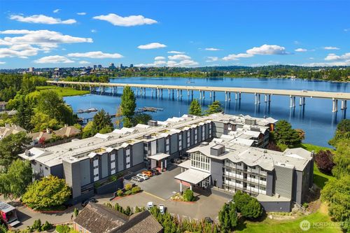 apt-316-2501 Canterbury Ln E, Seattle, WA, 98112-2563 | Card Image