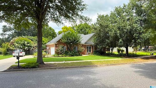 170 Sunset Trl, Alabaster, AL, 35007-8551 | Card Image