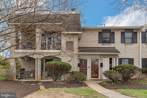 apt-14q-501 N Bethlehem Pike, AMBLER, PA, 19002-2513 | Card Image