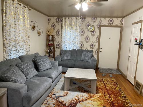 6359 Woodmont Ave, Detroit, MI, 48228-3708 | Card Image