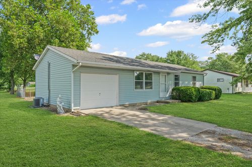 313 W Lincoln Ave, Ogden, IL, 61859-9705 | Card Image