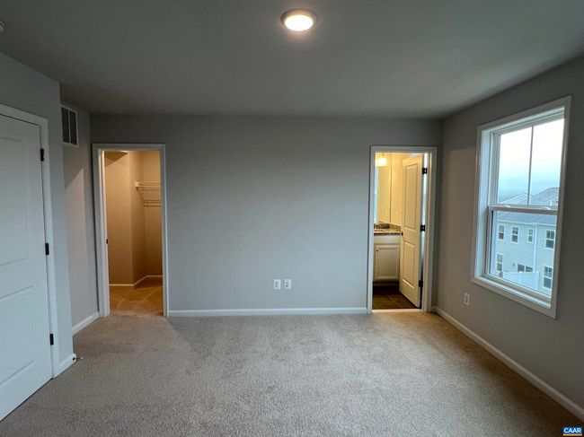 6033 Mccomb St, House attached with 4 bedrooms, 4 bathrooms and null parking in CROZET VA | Image 14