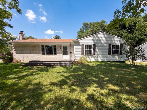 3211 24 Mile Road, Shelby Charter Township, MI, 48316 | Card Image
