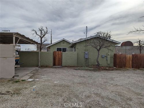  W Oldfield Street, Lancaster, CA, 93534 | Card Image