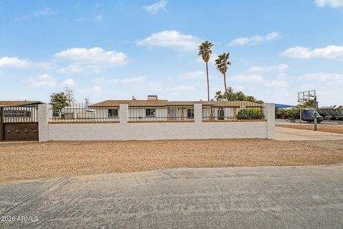 2801 E Angela Dr, Phoenix, AZ, 85032-1908 | Card Image