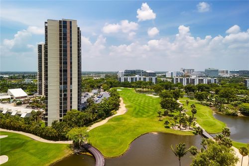 apt-1631-20379 W Country Club Dr, Aventura, FL, 33180-4306 | Card Image