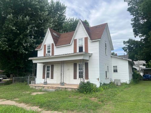 401 N 1st St, Arkansas City, KS, 67005-2405 | Card Image