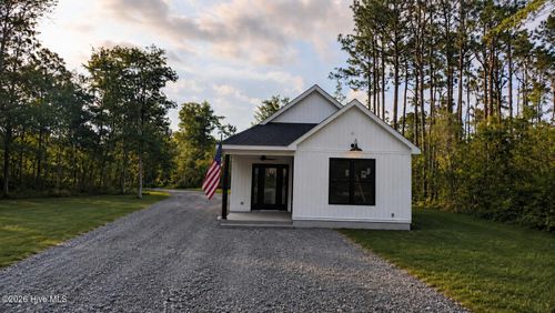 361 Sunset Rd, Boiling Spring Lakes, NC, 28461 | Card Image