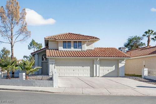 66 Fantasia Ln, Henderson, NV, 89074-3360 | Card Image