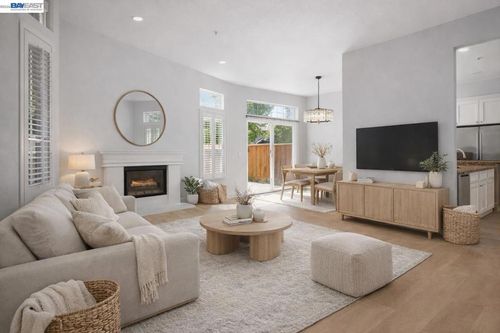 4039 Ghiotti Ct, Pleasanton, CA, 94588-3092 | Card Image