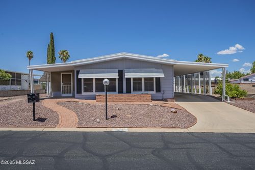 20 W Mesquite Place, Green Valley, AZ, 85614 | Card Image