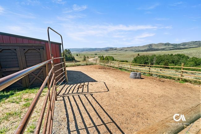456 Boulder Frontage Rd, House other with 2 bedrooms, 2 bathrooms and null parking in Boulder MT | Image 35
