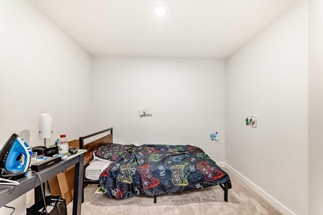 91 Spring Willow Close Sw, Townhouse with 3 bedrooms, 3 bathrooms and 2 parking in Calgary AB | Image 24