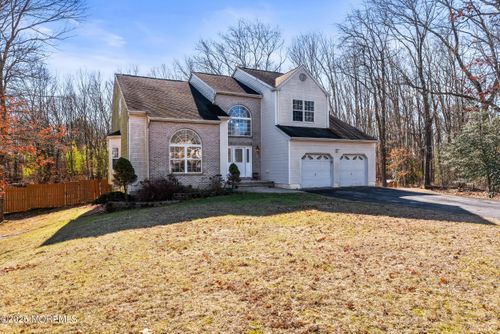 379 Sapphire Dr, Jackson, NJ, 08527-1364 | Card Image