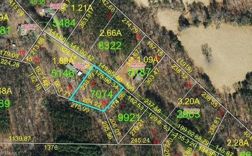 8 Saura Woods Ln, Germanton, NC, 27019 | Card Image