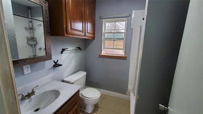 204 Alice Dr, House other with 3 bedrooms, 2 bathrooms and null parking in Little Elm TX | Image 9