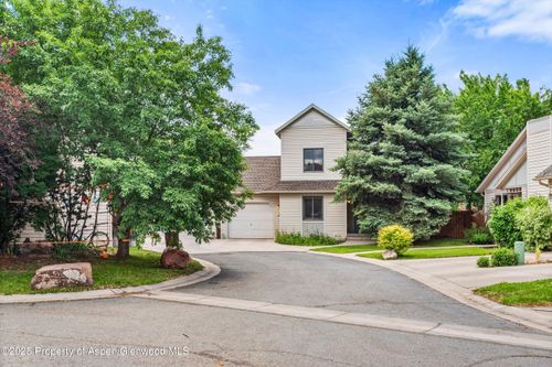 997 Painted Lady Ln, Carbondale, CO, 81623-1597 | Card Image