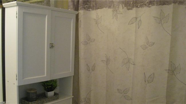 APT-5F - 7501 River Rd, House attached with 1 bedrooms, 1 bathrooms and null parking in Newport News VA | Image 21