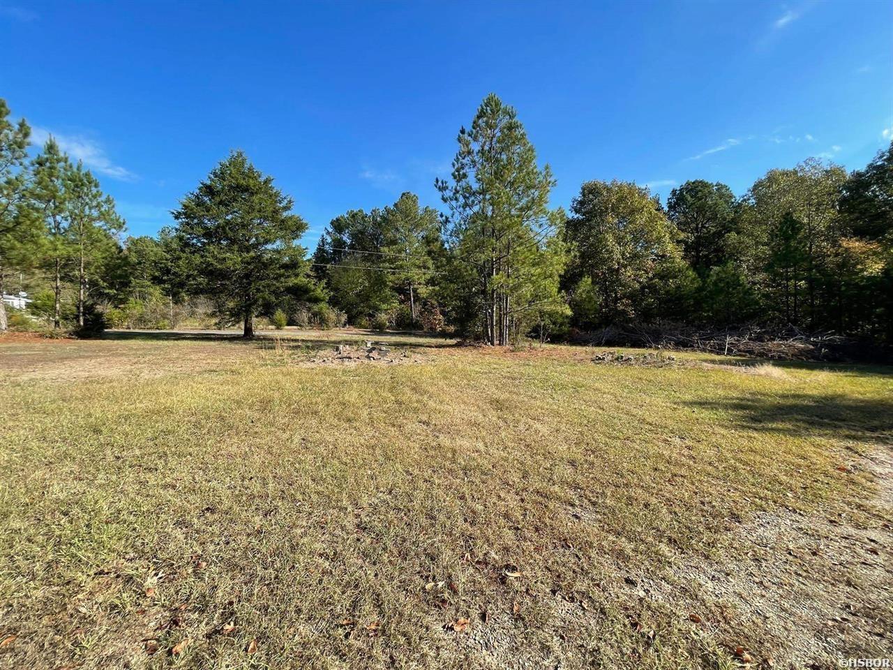 Glazy Acres Ln, Hot Springs, AR 71909