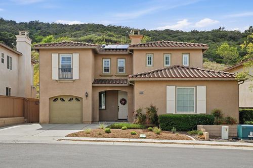560 Via Del Caballo, San Marcos, CA, 92078 | Card Image