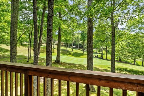 3-101 Golf View Dr, Beech Mountain, NC, 28604-7052 | Card Image