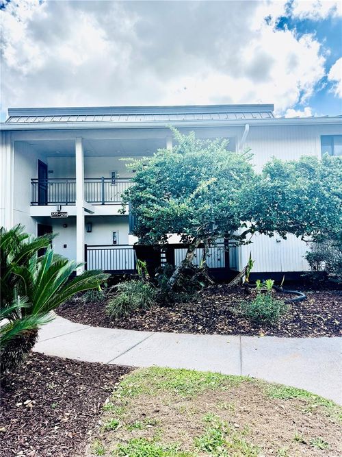 3295-29200 Bay Hollow Dr, WESLEY CHAPEL, FL, 33543-4353 | Card Image