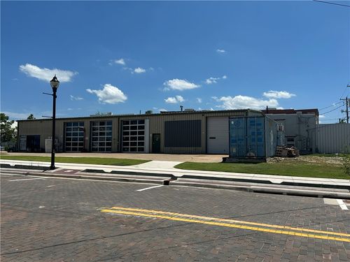 300 S 1st St, Rogers, AR, 72756-4565 | Card Image