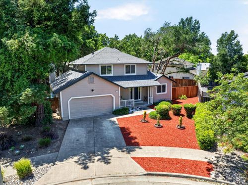 2322 So. Hampton Circle, Santa Rosa, CA, 95401 | Card Image