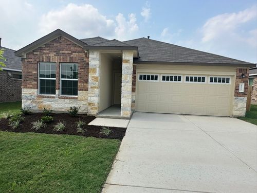 121 Seminole Dr, San Marcos, TX, 78666-5823 | Card Image