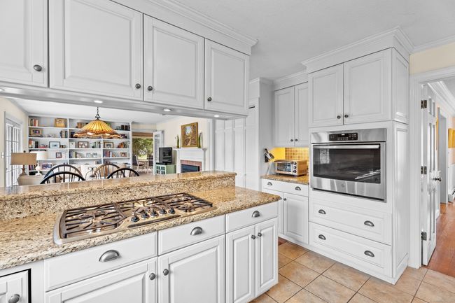 Dacor gas range | Image 15