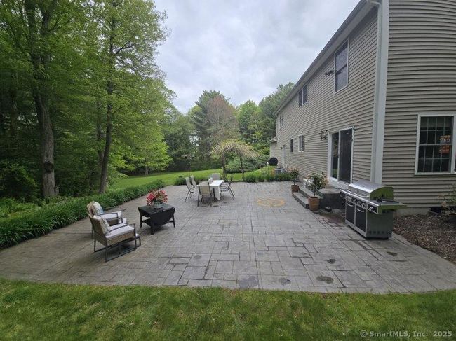 11 Pine Knolls Dr, House other with 3 bedrooms, 2 bathrooms and null parking in Killingly CT | Image 6