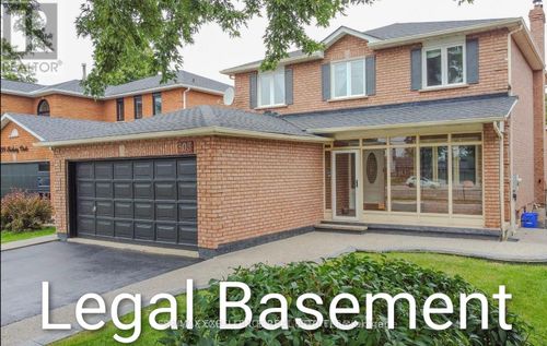 303 Hickory Cir, Oakville, ON, L6H4V3 | Card Image