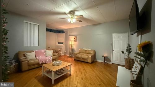 1601 Wolf St, PHILADELPHIA, PA, 19145-3810 | Card Image