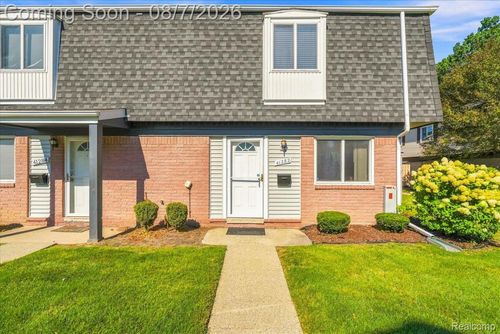 41282 N Woodbury Green Dr, Van Buren Township, MI, 48111-3000 | Card Image