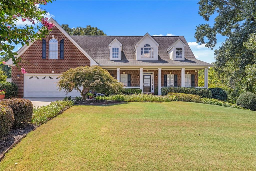 Surrey Pl, Flowery Branch, GA 30542