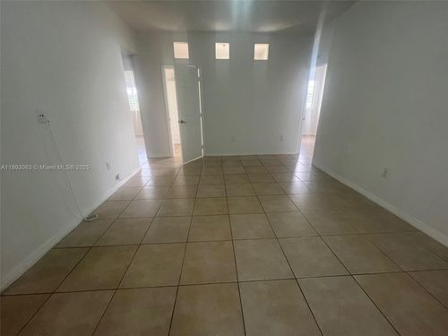 apt-311-5271 Sw 8th St, Coral Gables, FL, 33134-2382 | Card Image