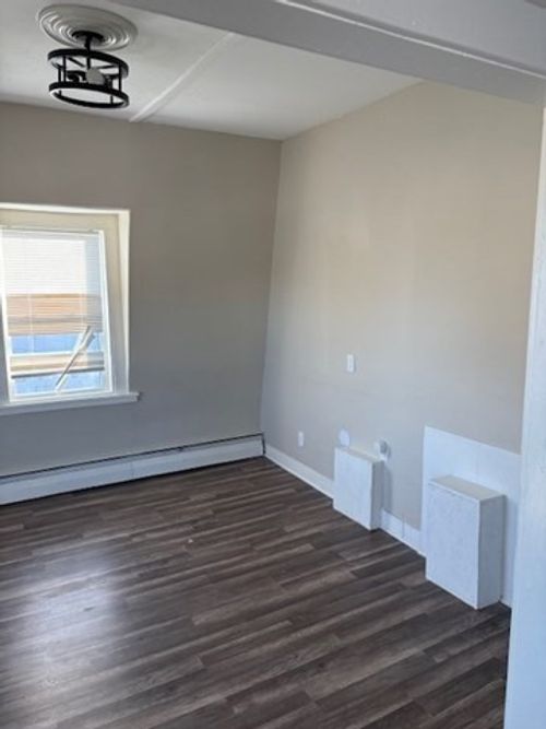 apt-2m-58 Bridge St, Salem, MA, 01970-6545 | Card Image