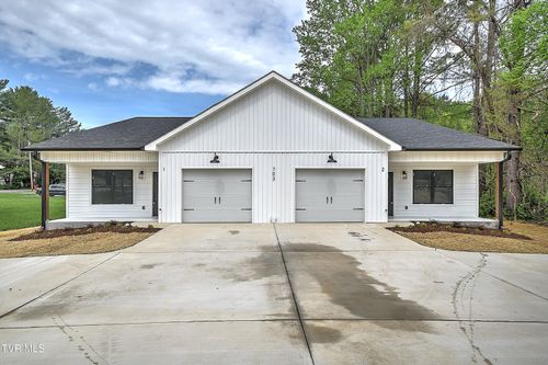 703 Swadley Rd, Johnson City, TN, 37601-9070 | Card Image